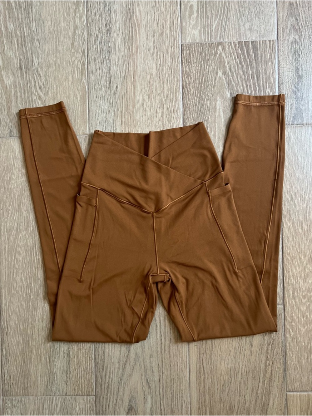 Aerie High Waisted Crossover Legging
